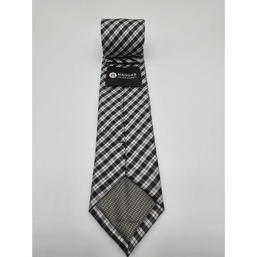 Haggar Black White Plaid Pattern Polyester Men's Tie Necktie 58